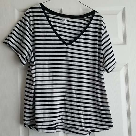 Old Navy Tops - Old Navy Women's Stripe Shirt